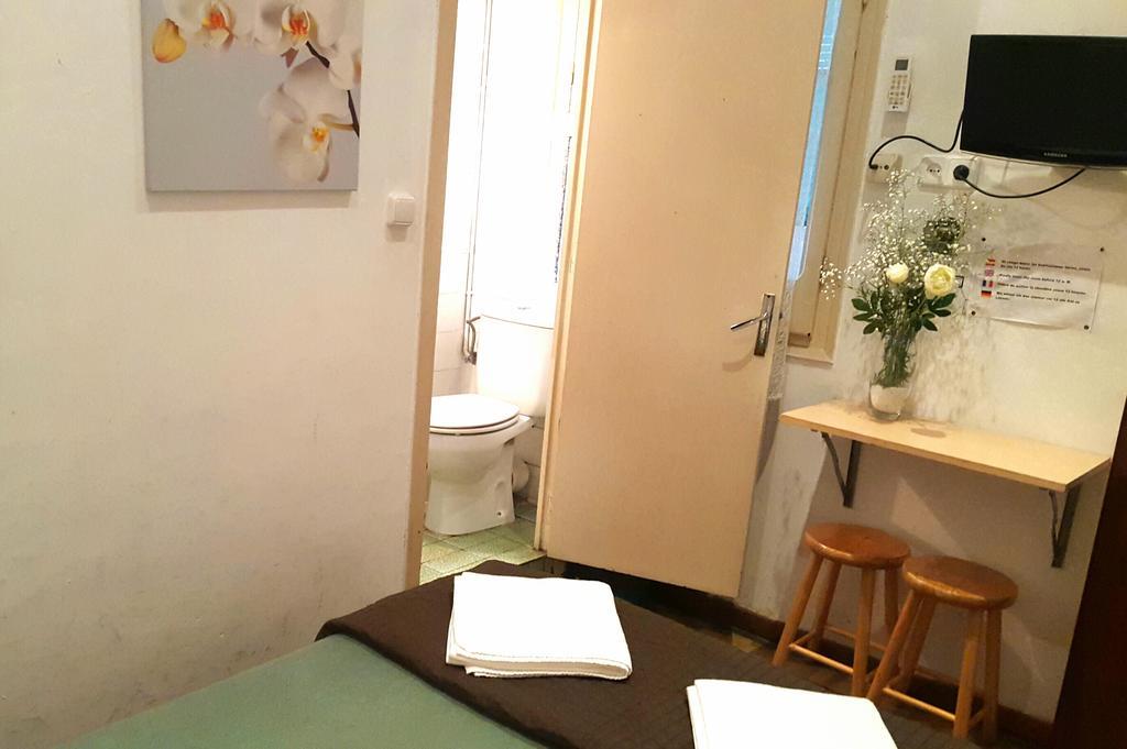Hostal Lima Barcelona Kültér fotó